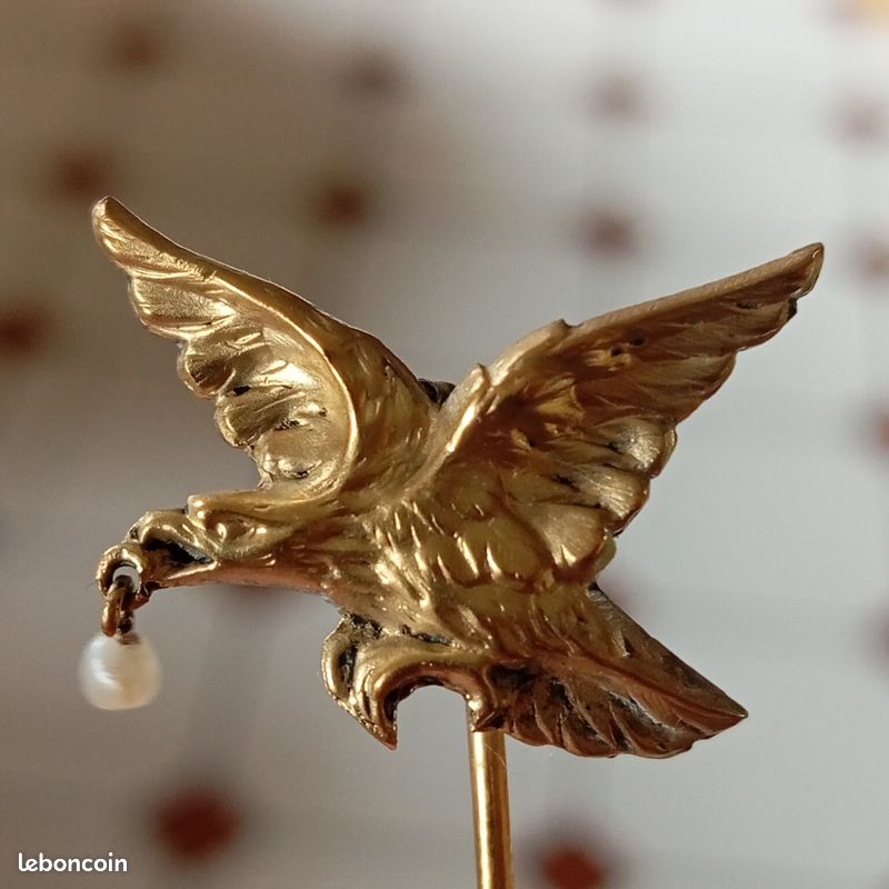 Ancienne broche en nacre, épingle en coquillage ovale scintillant