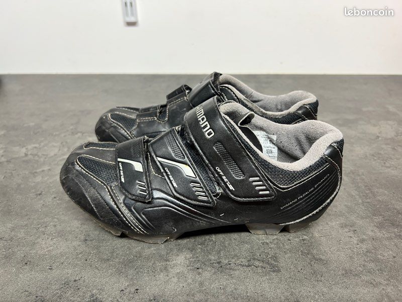 Chaussures Vélo Shimano Homme - Mountain Bike - Taille 43 EU - Occasion Très Bon état