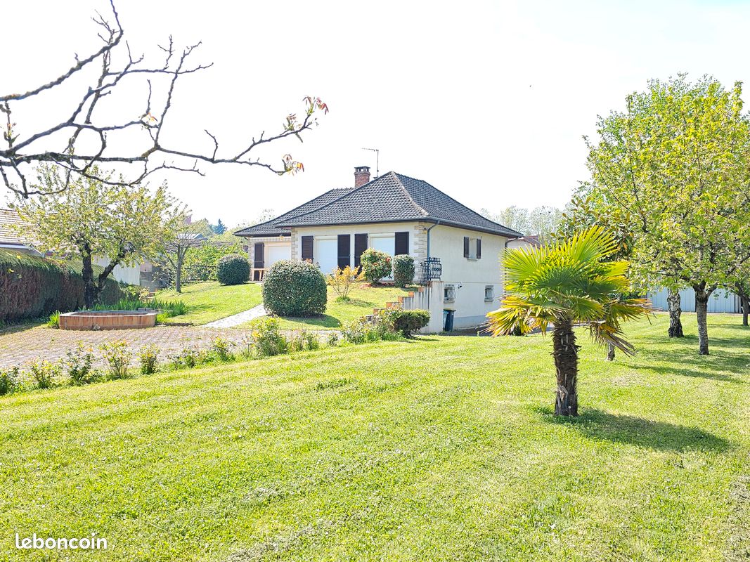 Maison 5 pièces 130 m² · à Montluçon · 130 m² · 165 000 €