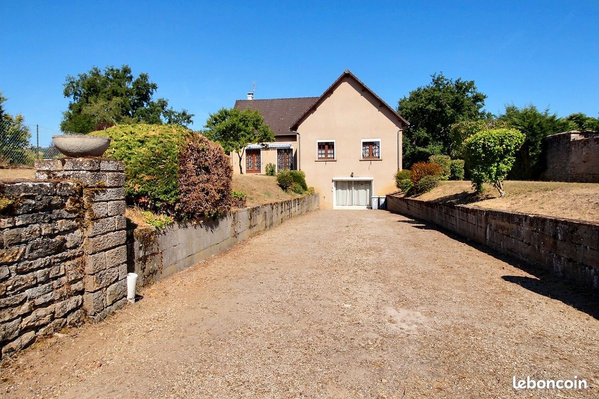 Maison 3 pièces 97 m² · à Joncy · 97 m² · 149 000 €