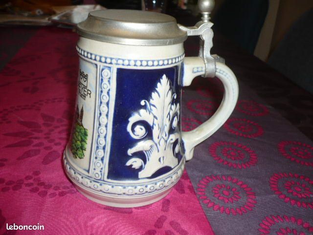 Chope à bière ancienne avec couvercle origine allemande (image 1)