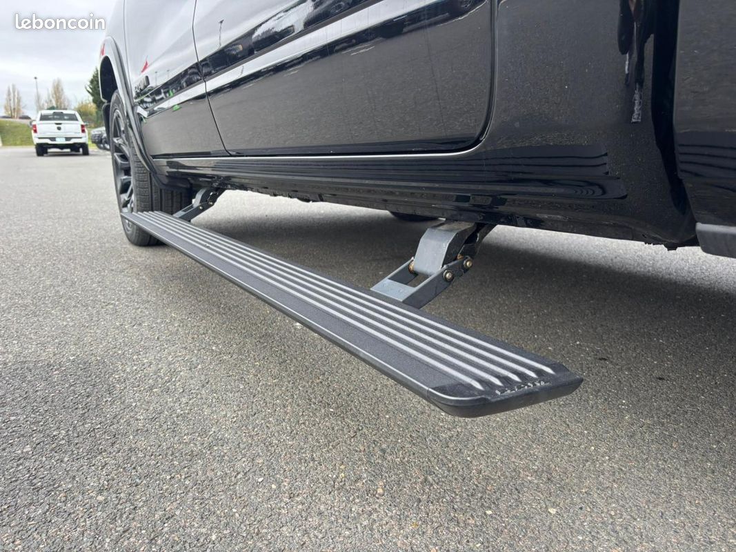 Dodge ram 1500 crew limited night edition rambox hayon multi (image 26)