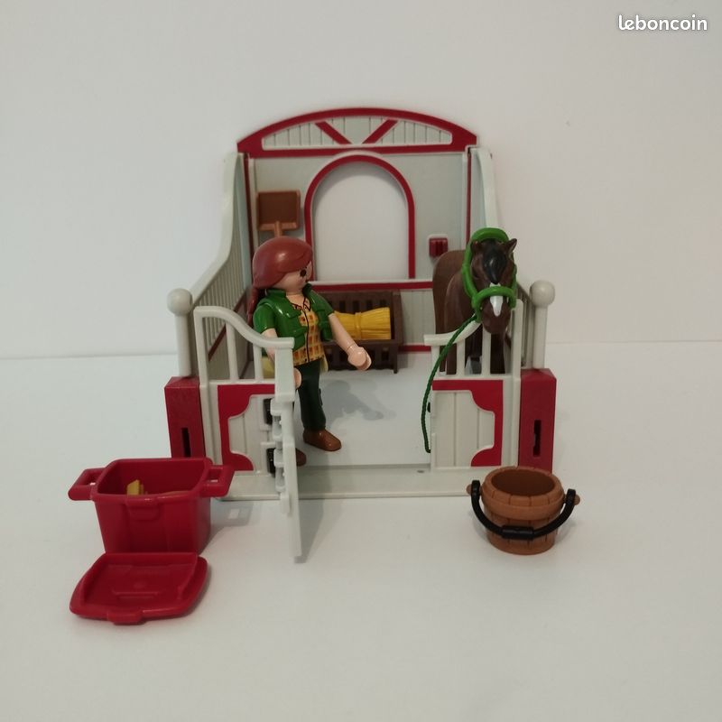 Playmobil 5108 - Cheval et palefrenière (image 1)