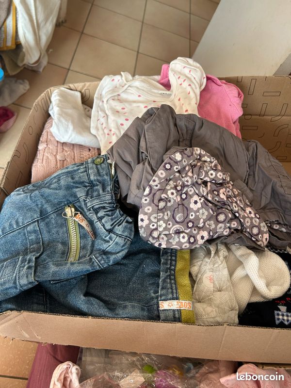 Lot de vêtements teille 18 mois (image 1)