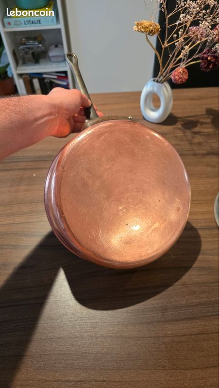 Sauteuse en cuivre, thème de la bécasse - Antiquités Lassaussois
