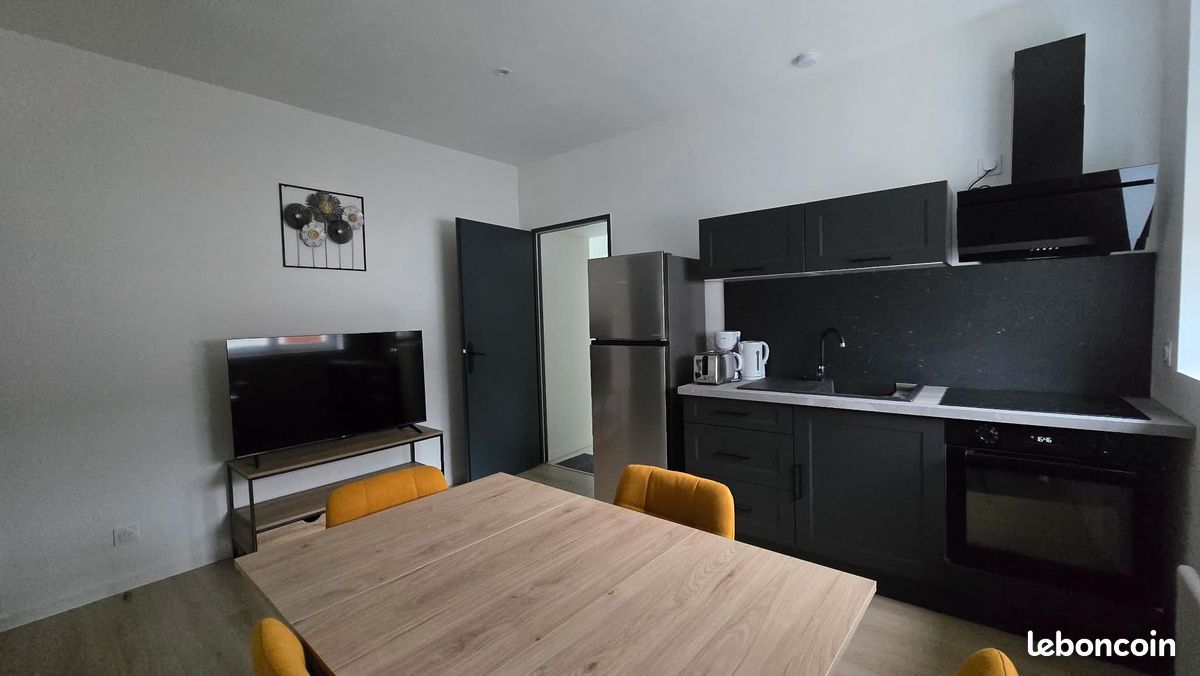 Appartement 3 pièces 40 m² · à Châteauroux · 40 m² · 700 €
