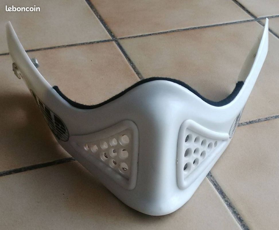 Mentonnière Stilmotor pour casque motocross (image 1)