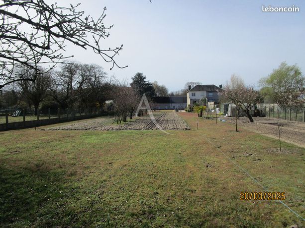 Terrain 1457 m² NOYERS SUR CHER