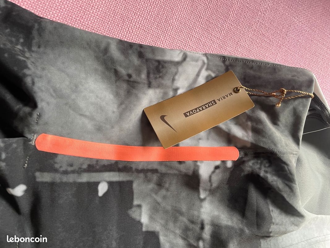 Robe neuve tennis Maria Sharapova (image 5)