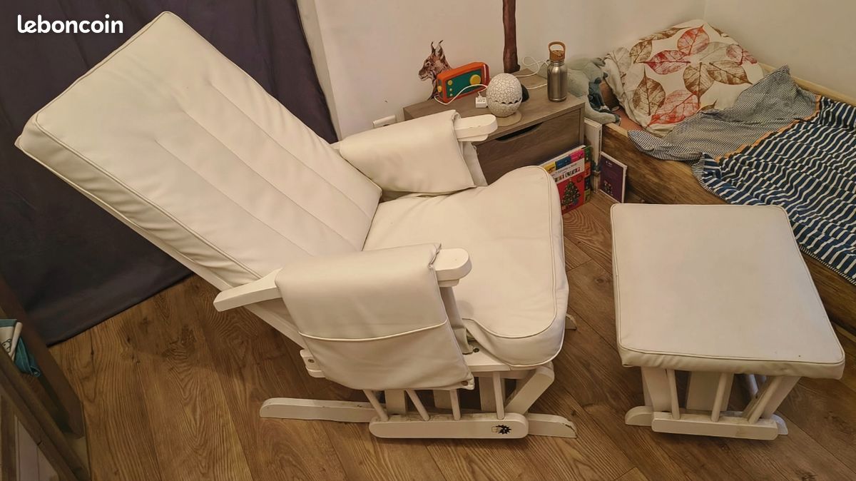 Fauteuil à bascule+ repose pieds (image 2)