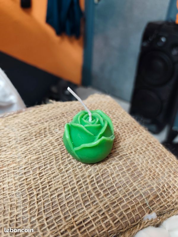 Bougie rose (image 1)