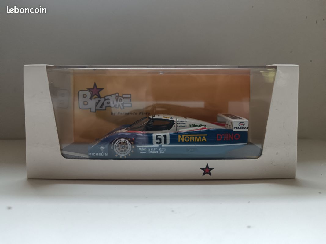 miniature 1/43 WM P77 Le Mans 77 BIZARRE M.Sourd