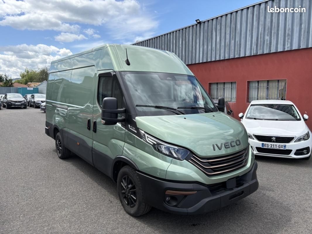 Iveco Daily FOURGON FGN 35 S 16H V11 H2 Q-LEAF HI-MATIC (image 2)