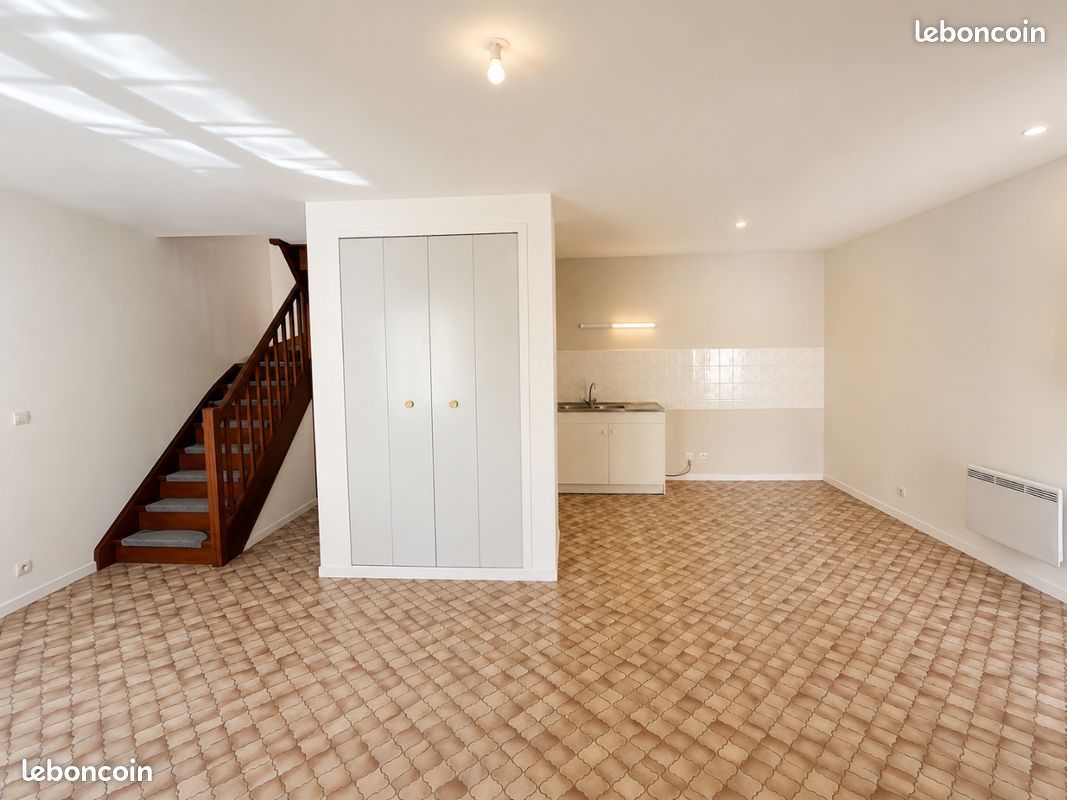 Appartement 3 pièces 77 m² · à Châtellerault · 77 m² · 545 €/mois