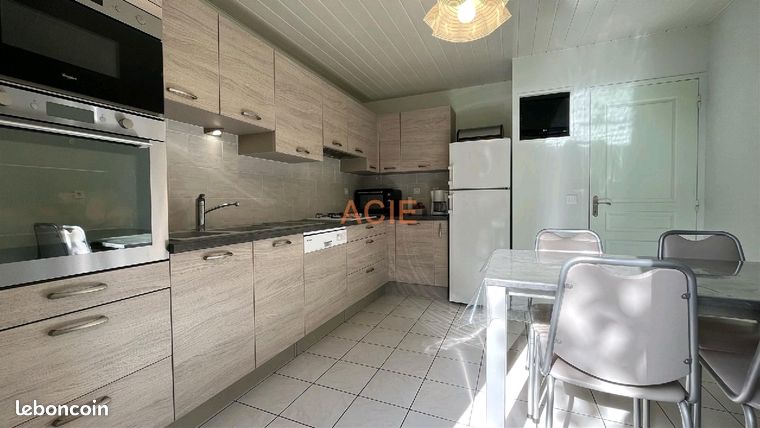 Maison a louer louvres - 6 pièce(s) - 101 m2 - Surfyn
