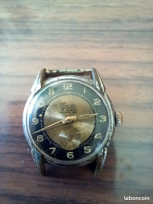 Montre Mécanique Vintage TITUS - Boîtier Oversize Argenté, Bracelet Cuir Noir, Années 70