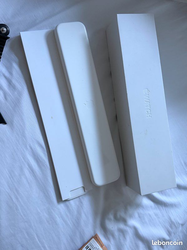 Apple Watch série sport 7000 (image 3)
