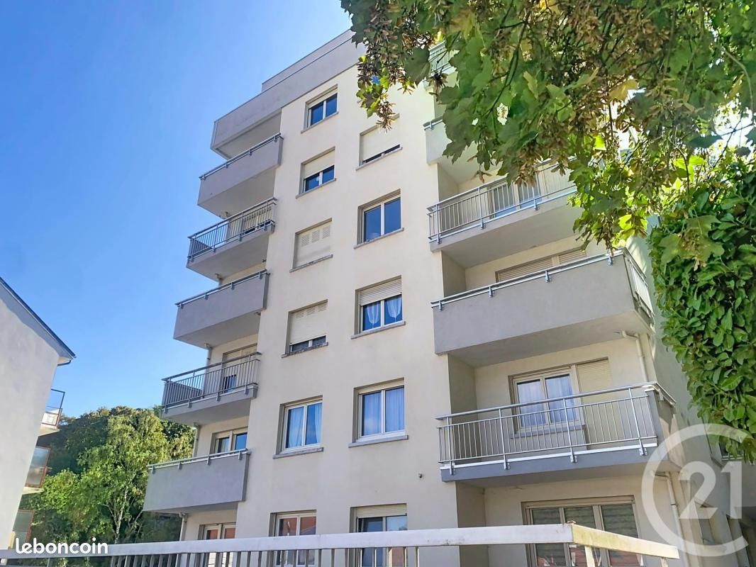 Appartement 5 pièces 108 m² · à Nancy · 108 m² · 245 000 €