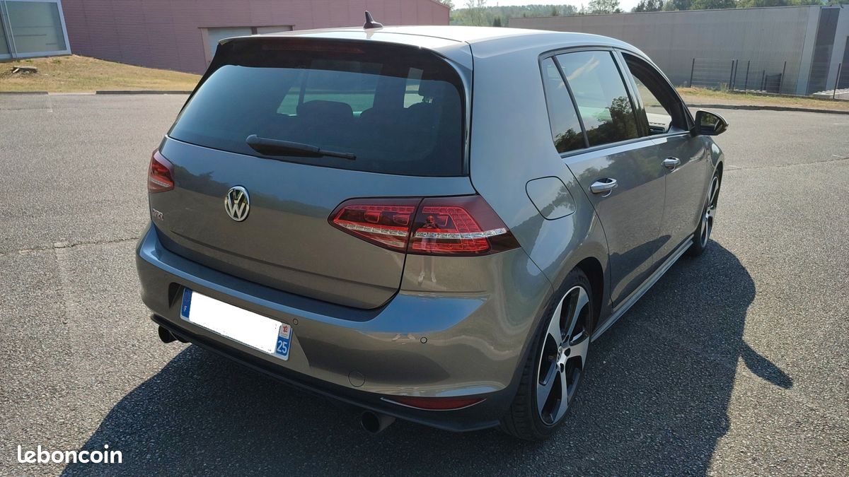 Golf 7 gti pack performance 230 (image 2)