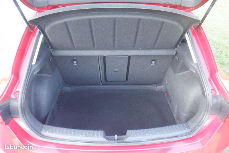 Seat LEON 2.0 TDI 150CH XCELLENCE DSG7 (image 17)
