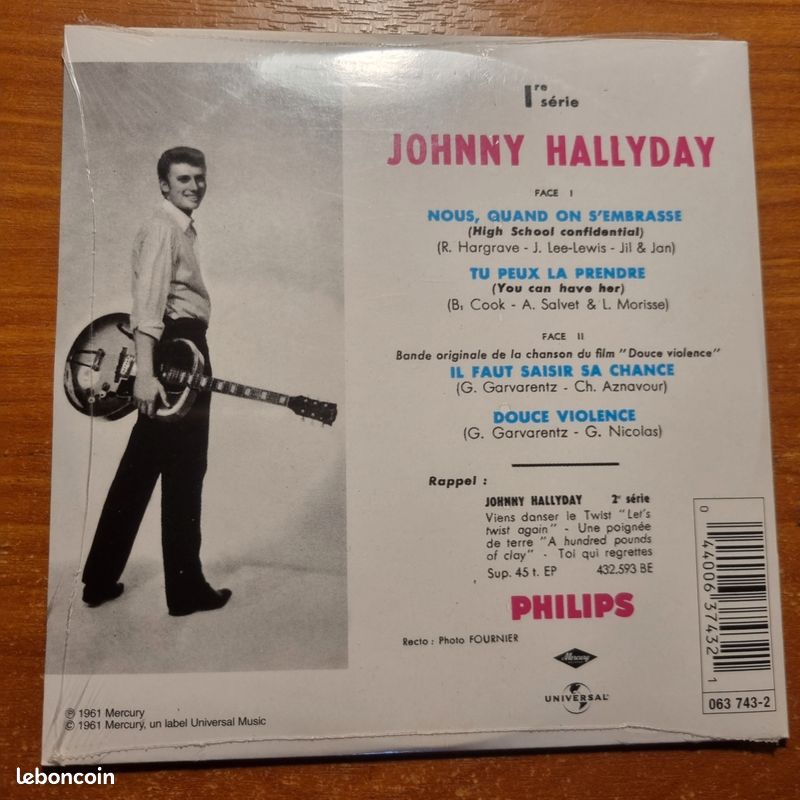 Johnny Hallyday – Nous, Quand On S'embrasse - CD replica (image 2)
