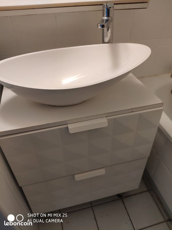 Meuble salle de bains (image 2)