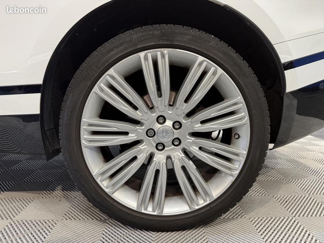 Land Rover Range Rover Velar (L560) 2.0D 240ch R-Dynamic AWD BVA (image 10)