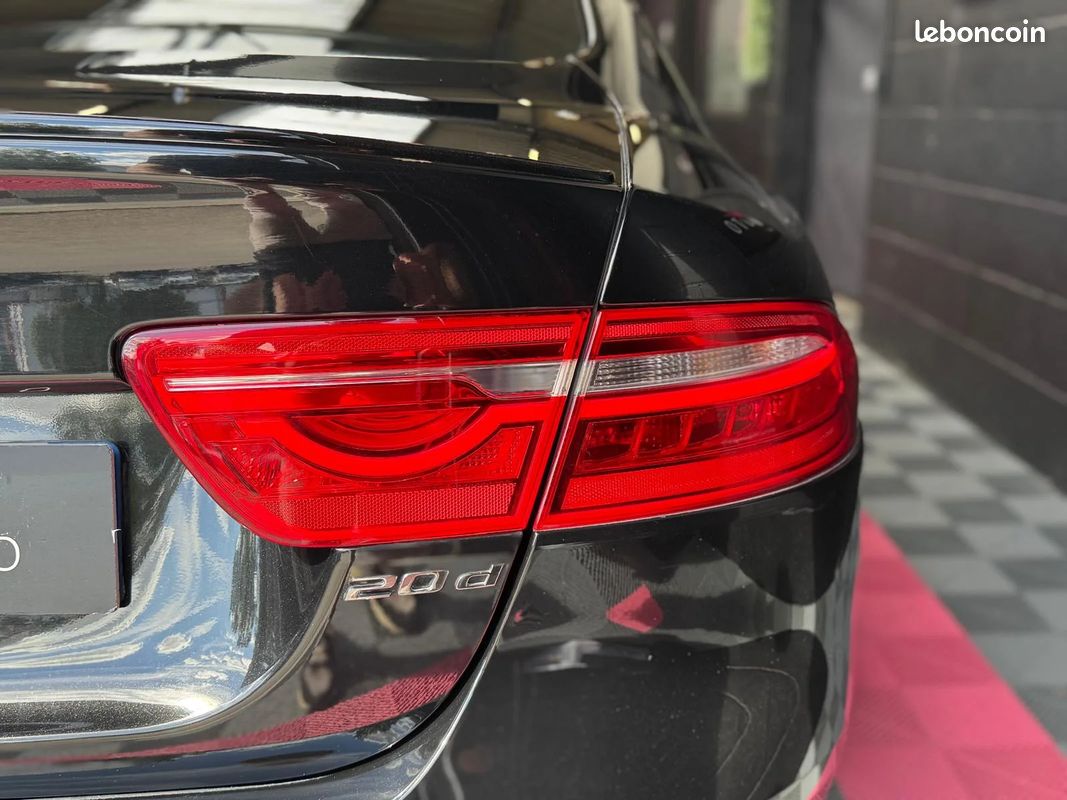Jaguar xe r-sport 2.0 180 bva (image 9)