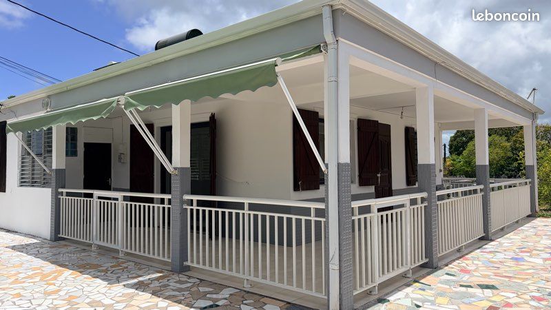 Maison 4 pièces 108 m² · à Sainte-Anne · 108 m² · 1 150 €