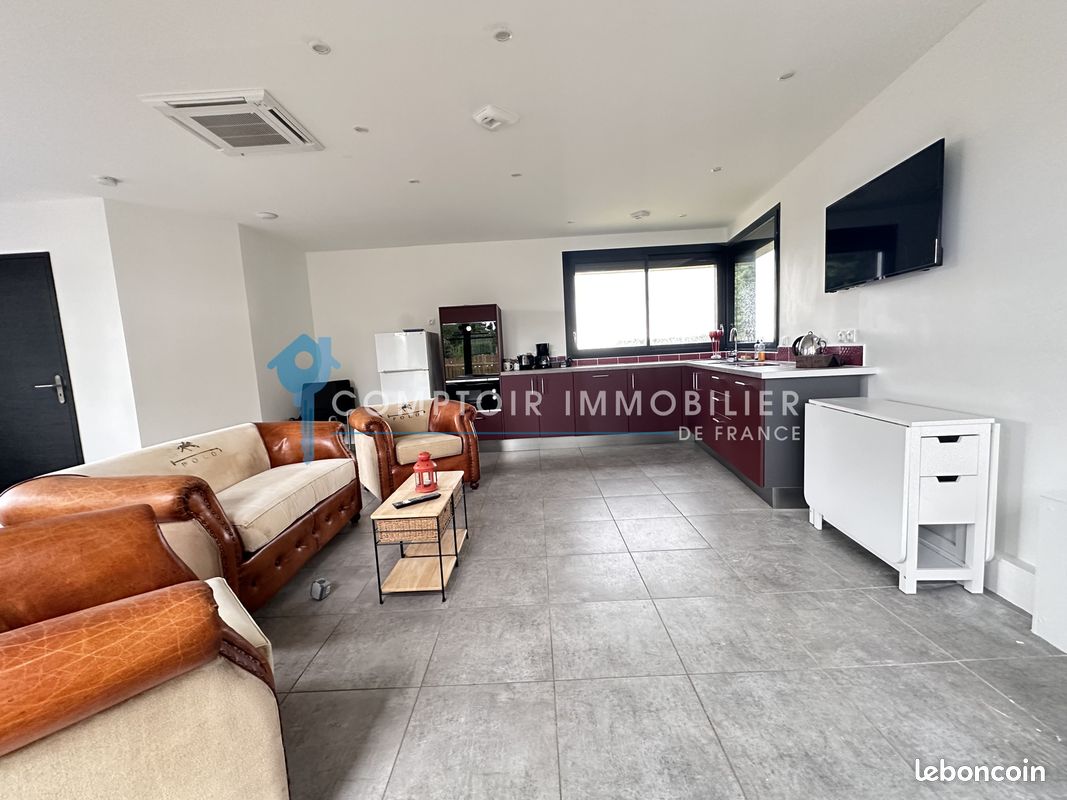 Appartement 1 pièce 41 m² · à Auneau-Bleury-Saint-Symphorien · 41 m² · 650 €/mois