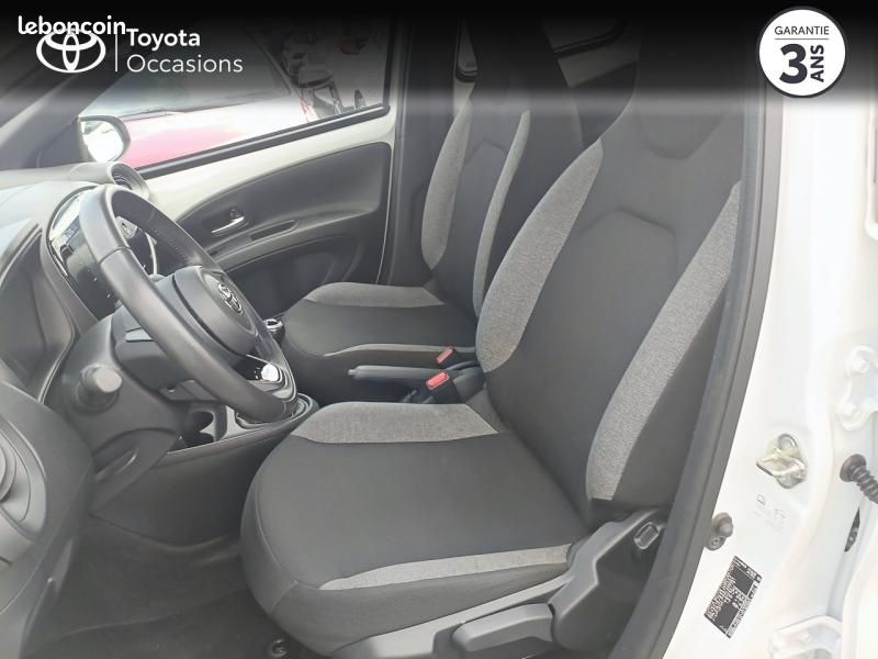 Toyota Aygo X 1.0 VVT-i 72ch Dynamic MY23 (image 11)