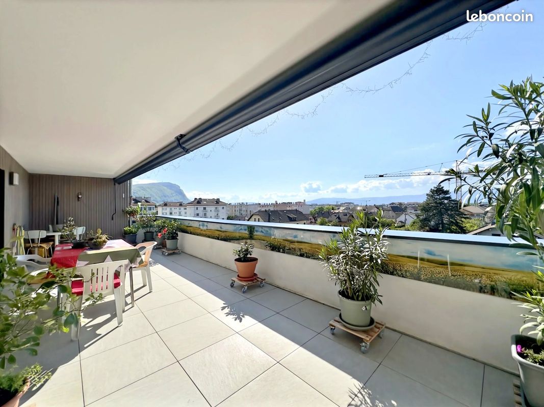 Appartement 5 pièces 140 m² · à Ville-la-Grand · 140 m² · 695 000 €