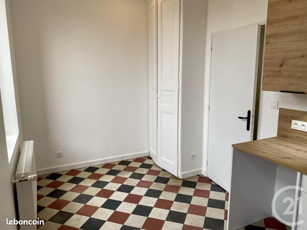 Maison a louer bron - 4 pièce(s) - 81 m2 - Surfyn