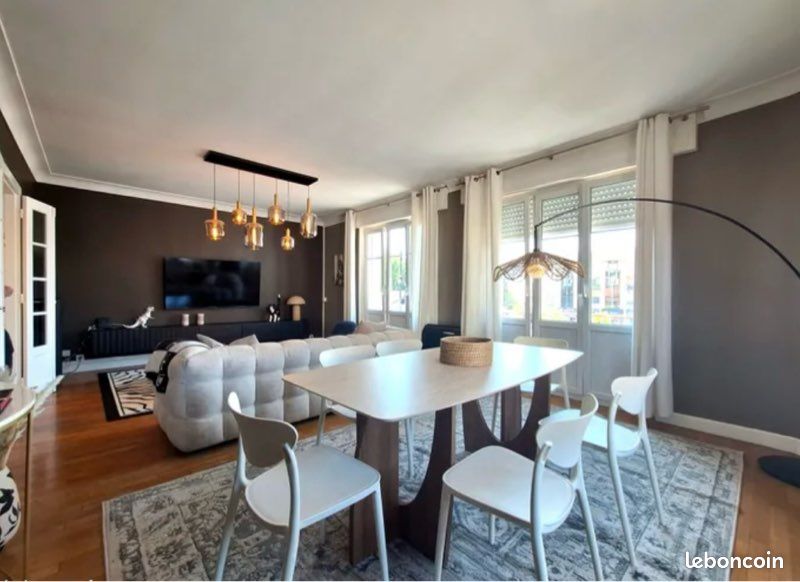 Appartement 3 pièces 108 m² · à Épinal · 108 m² · 170 000 €