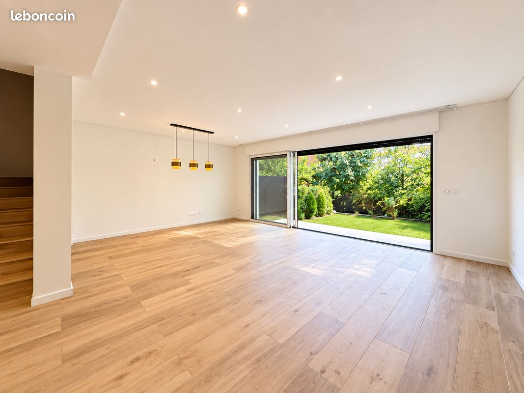 Maison 6 pièces 160 m² · à Sartrouville · 160 m² · 3 490 €/mois