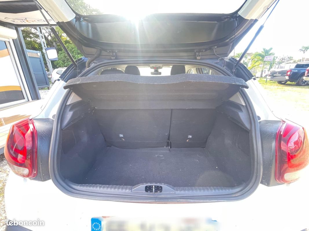 Citroën C3, Blanche, 4cv, 5 portes, mise en circulation le 25/03/2019 (image 9)