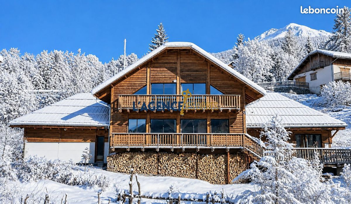 Maison 11 pièces 259 m² · à Les Orres · 259 m² · 920 000 €