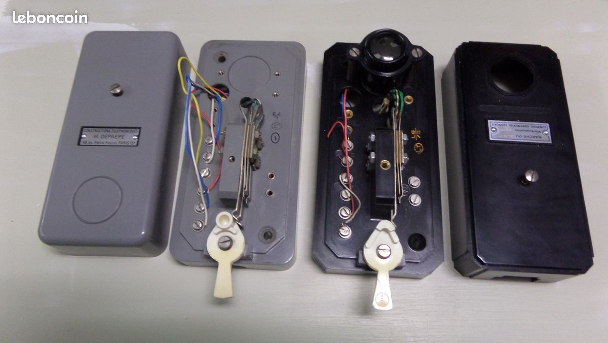 Anciens commutateurs de telephone (image 1)