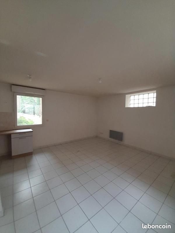 Appartement 3 pièces 57 m² · à Loriol-sur-Drôme · 57 m² · 500 €