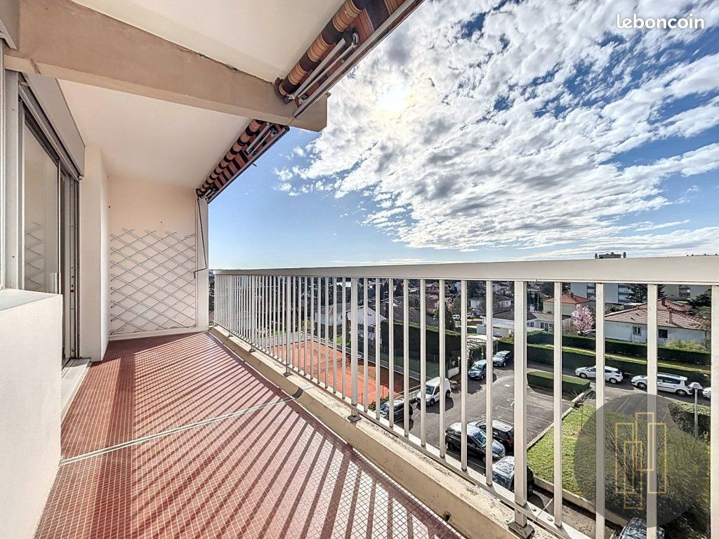 Appartement 3 pièces 84 m² · à Villefranche-sur-Saône · 84 m² · 970 €/mois