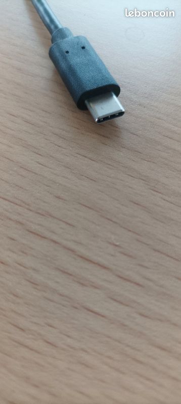 Câble SATA vers USB C 20cm (image 3)