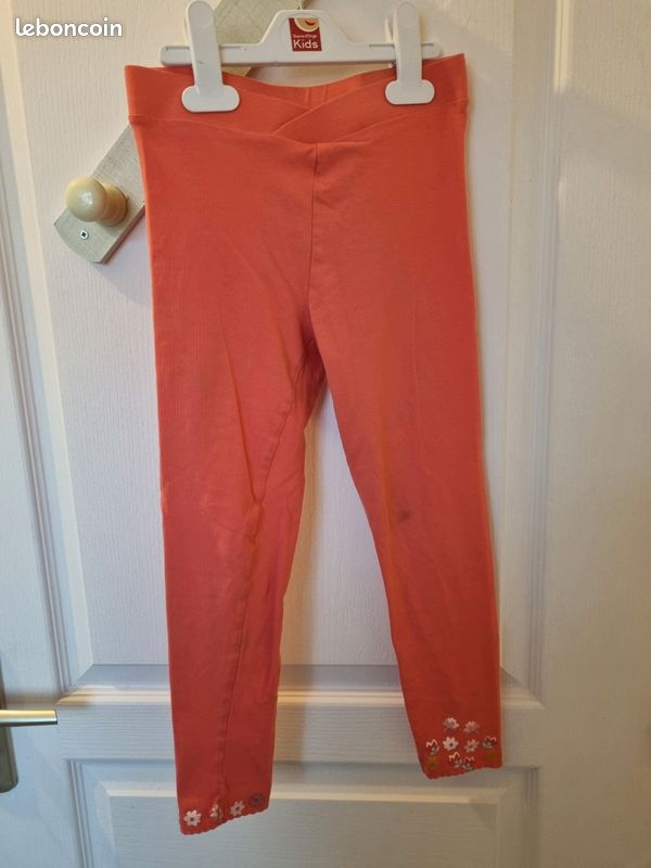 Gros lot 28 vêtements fille 6-7 ans (image 14)