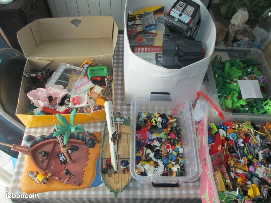 Gros lot playmobil tout themes vrac entre 75 et 80 Kg (image 7)