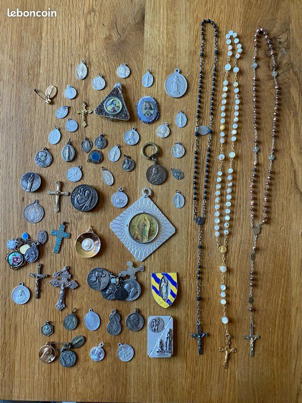Objets religieux religiosa (image 1)