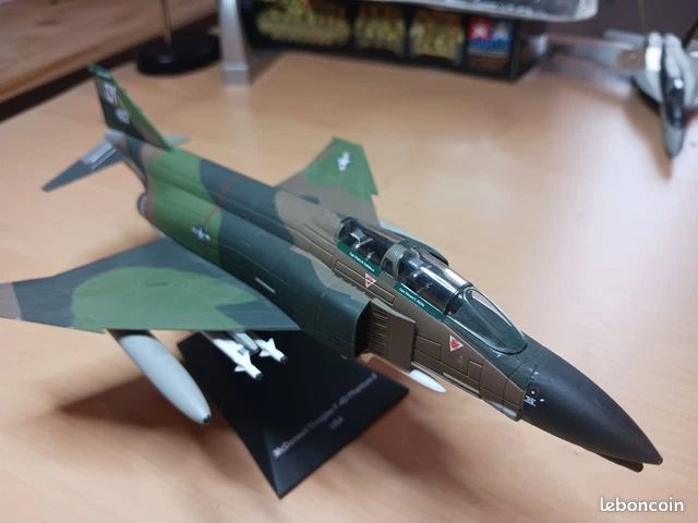 Maquette De Bombardier Furtif B-2A En Alliage – 27 Cm – éclairage Et Sons, Roues Arrière, Ailes Mobiles – Avec Socle – Cadeau Collectionneur Aviation