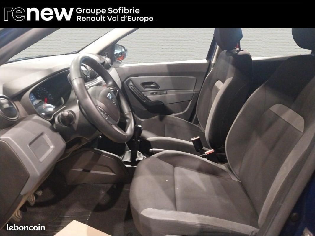 Dacia Duster TCe 100 4x2 Essentiel (image 9)