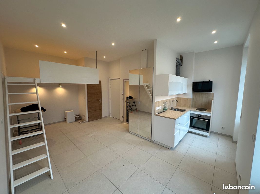 Appartement 1 pièce 28 m² · à Lyon · 28 m² · 830 €/mois