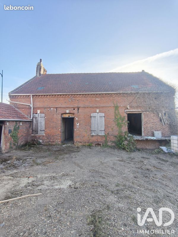 Maison 5 pièces 165 m² · à Breteuil · 165 m² · 91 500 €