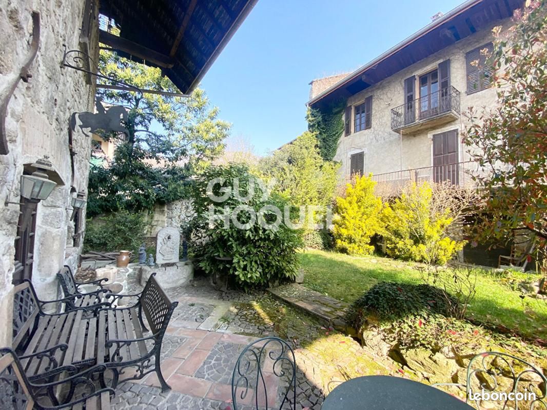 Maison 14 pièces 228 m² · à La Chavanne · 228 m² · 650 000 €