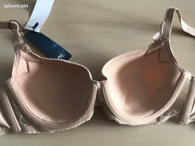 Soutien-gorge Lou Bandeau Nude 85A / 70A / 32A – Neuf Avec étiquettes